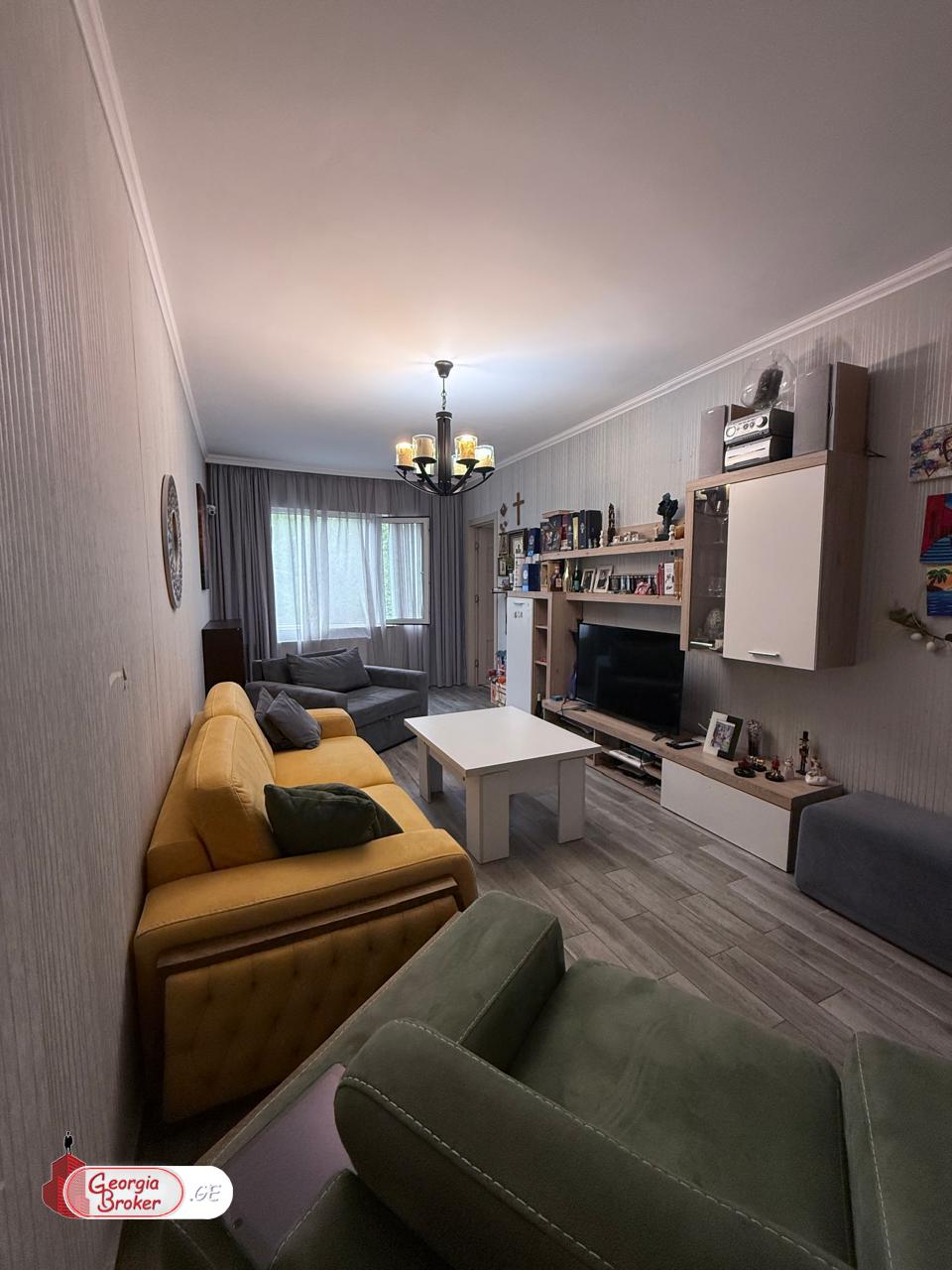 იყიდება ახალი გარემონტებული 3 ოთახიანი ბინა